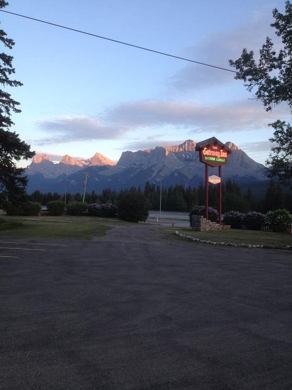 The Gateway Inn Canmore Exterior foto