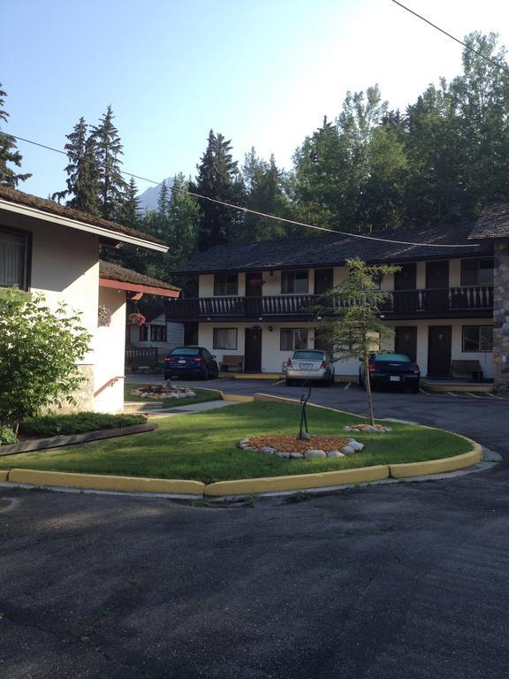 The Gateway Inn Canmore Exterior foto